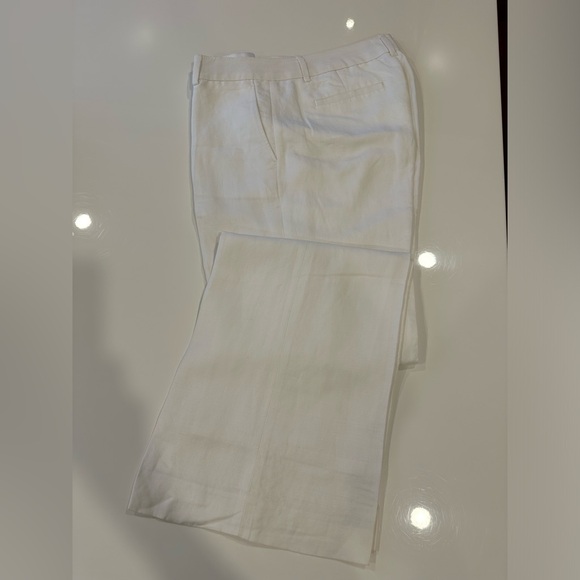 White linen trousers - Picture 1 of 4